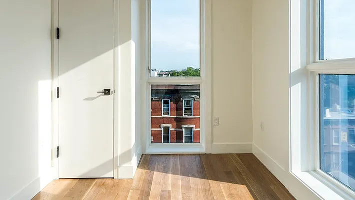 Rented by Nooklyn NYC LLC | media 56