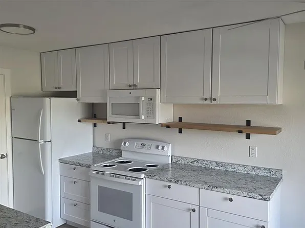 3088 Yulupa Ave, Santa Rosa, CA 95405
