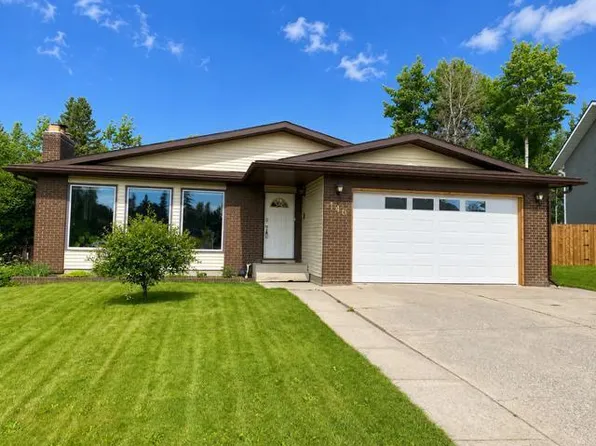 146 Fuller Pl, Hinton, AB T7V 1K3