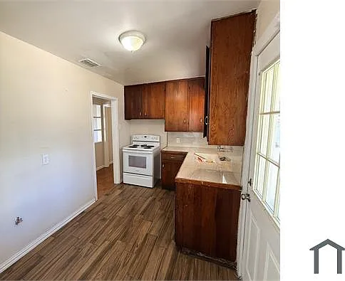 2 bed, 872 sqft, $1,550 — Photo 4