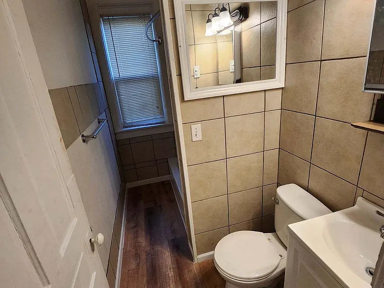 2369 S Howell Ave #2369 — Photo 4