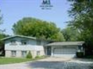 5445 River Rd, East China, MI 48054