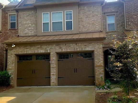 2nd image of 2108 Caswell Cir #2108