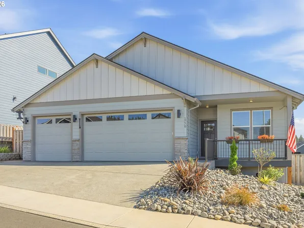 1770 NE Gilbert Ln, Estacada, OR 97023