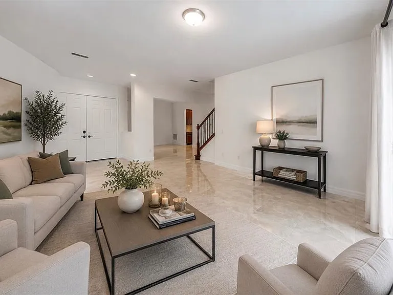 10359 Henbury St — Photo 11