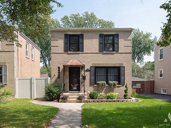 2nd image of 11009 S Saint Louis Ave