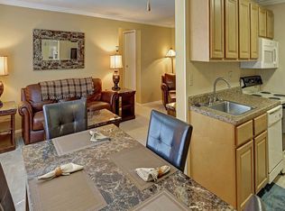 4784 Norstar Blvd #5-210, Liverpool, NY 13088