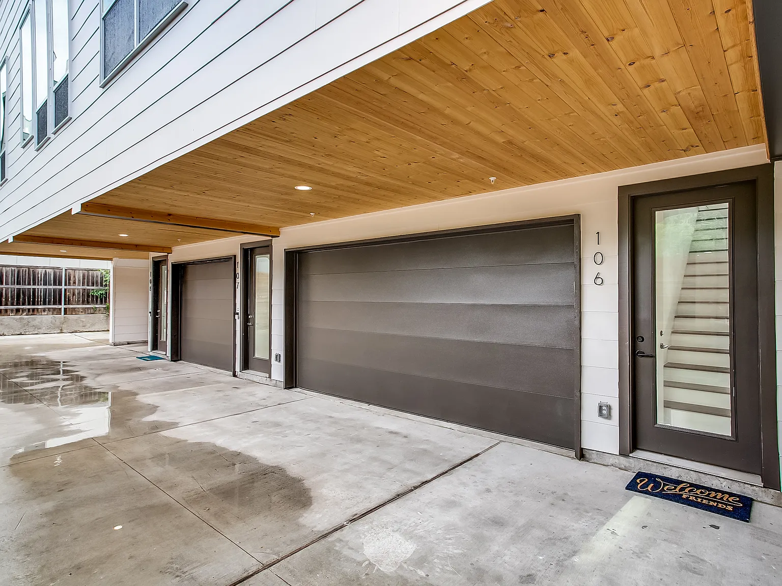 2 bed, 2.5 bath, 1624 sqft, $3,500 — Photo 3