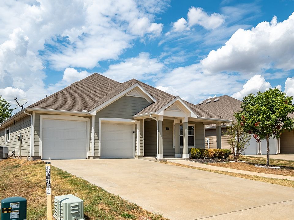 1st image of 126 Spring Creek Ln