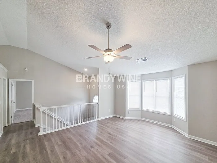 10342 Commons Xing — Photo 6