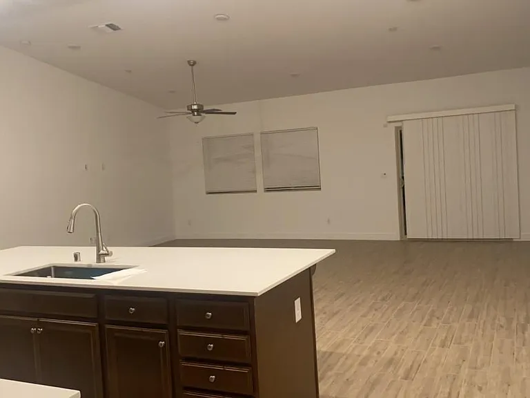 3313 Falling Brook Ln — Photo 12