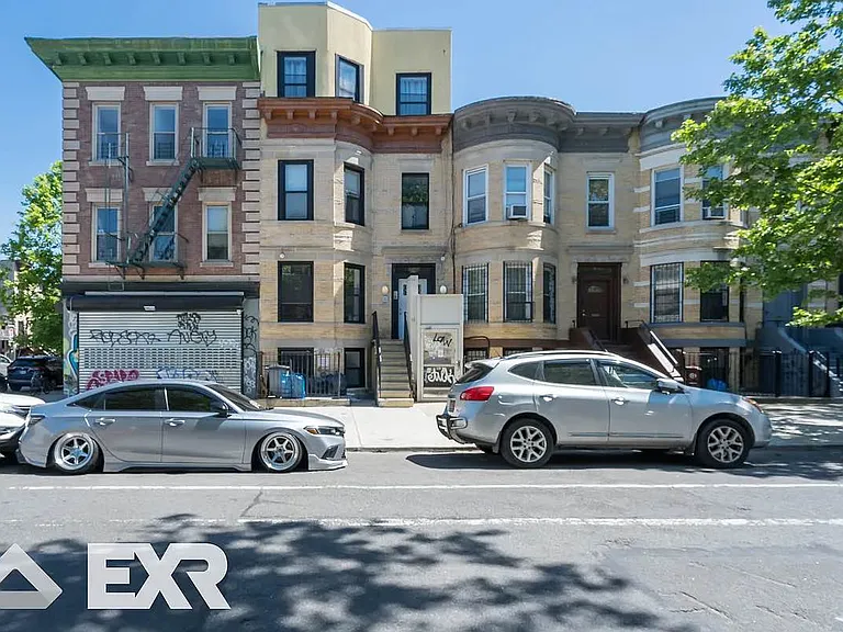 453 Irving Ave #1F — Photo 12
