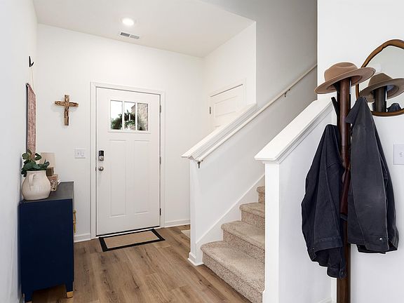 5th image of 1332 Chelsea Park Trl