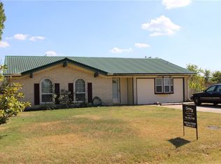 1006 Amy Way, Bonham, TX 75418