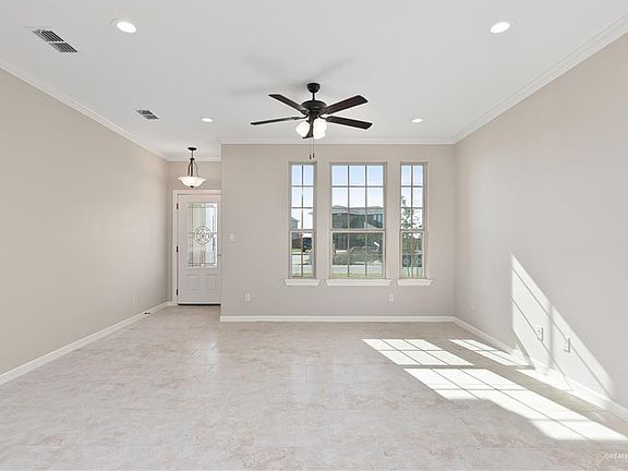 3rd image of 703 S Tecate Dr