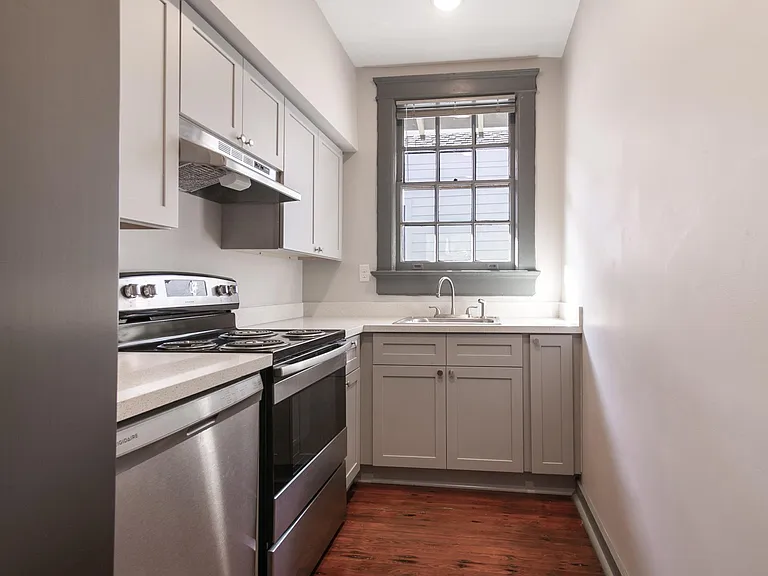3004 Canal St #301 — Photo 10