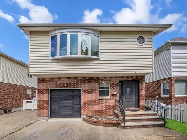 116 N 5th Street, New Hyde Park, NY 11040