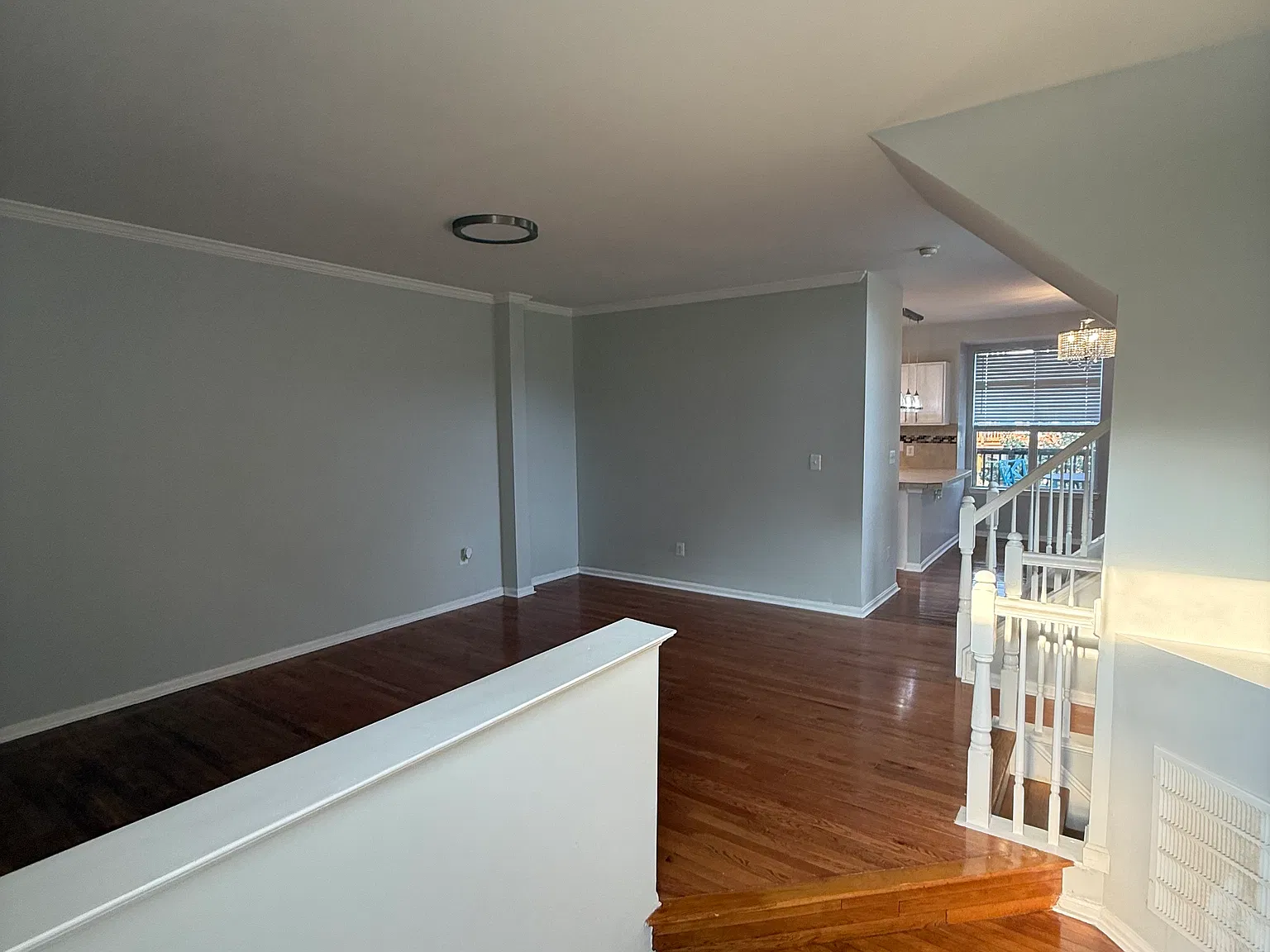 3 bed, 2.5 bath, 2203 sqft, $2,850 — Photo 2