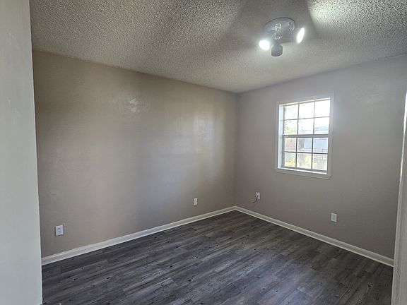 4th image of 1332 S Barbier Ave
