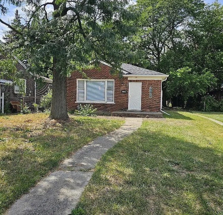 5130 E Outer Dr