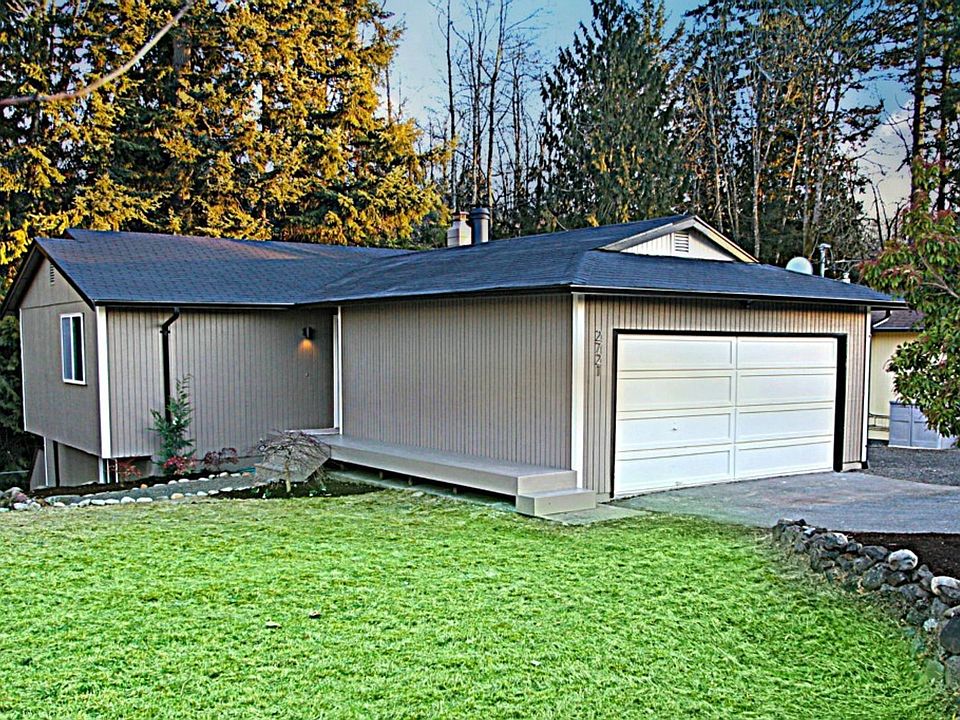 1st image of 2721 McKinley Pl SE