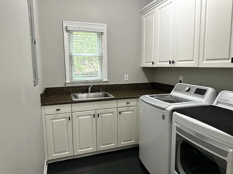 6204 Kirkwall Rd — Photo 10