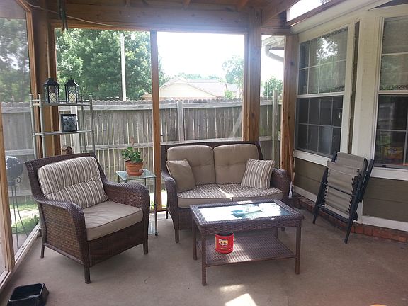 screened in porch