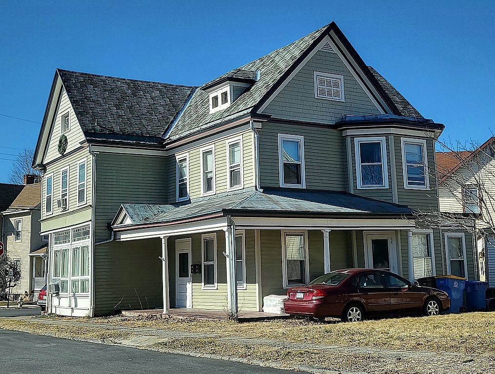 31 Clifton Ave, Kingston, NY 12401 Zillow