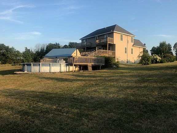 4th image of 890 Orchard Hill Dr