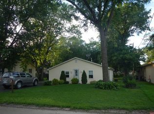 641 Madison St, Batavia, IL 60510