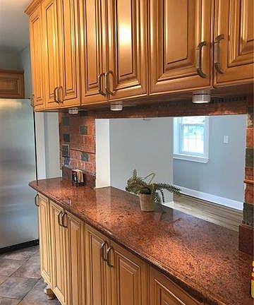 4th image of 2210 Tiemann Ave