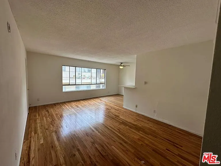 932 Wilcox Ave #6 — Photo 9