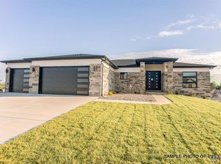 520 Hayden Dr, Waterloo, IL 62298