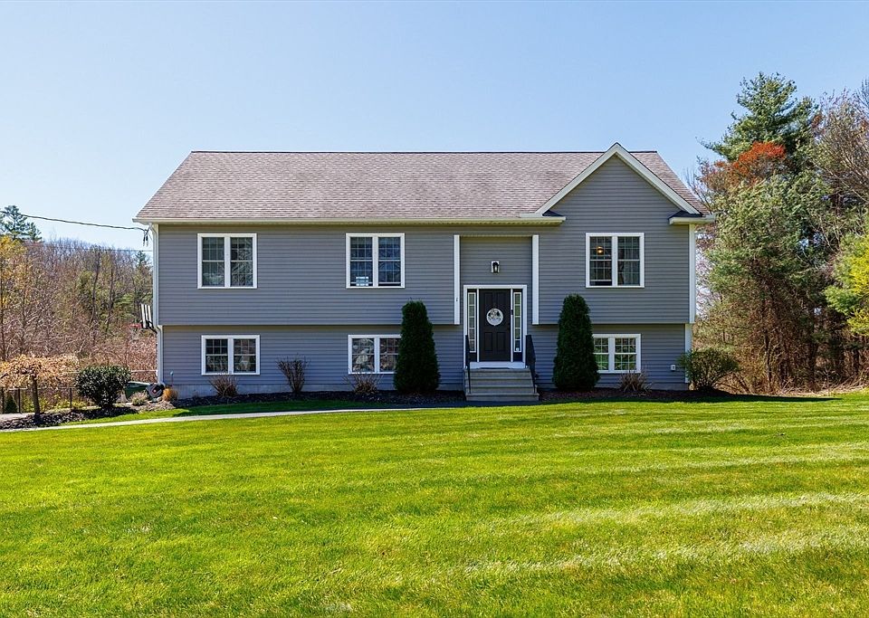 1st image of 1 Sherry Ln