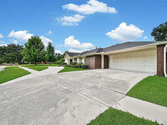 4th image of 1503 W T C Jester Blvd