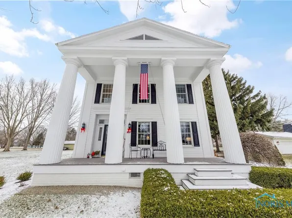 391 Canal Rd, Waterville, OH 43566