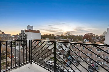 Rented by Rennit Inc.