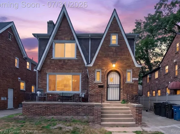 18019 Roselawn St, Detroit, MI 48221