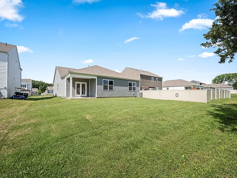 131 Saddle Horse Ln — Photo 34