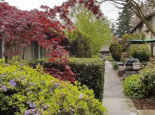 Castillian Townhomes, Portland, OR 97233