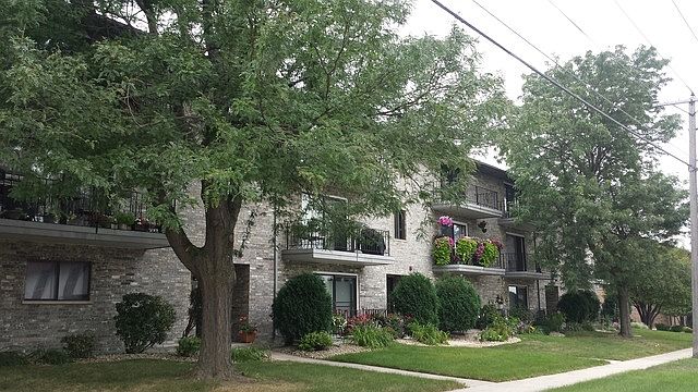 2nd image of 10944 Central Ave Unit 3A