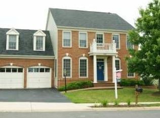 18960 Longhouse Pl, Leesburg, VA 20176