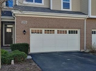 2374 N Moseley Ct, Palatine, IL 60074