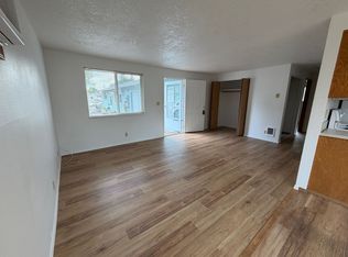 180 SE Dimick St #1-4, Dallas, OR 97338