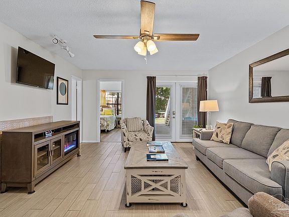2nd image of 5001 Grande Dr APT 612