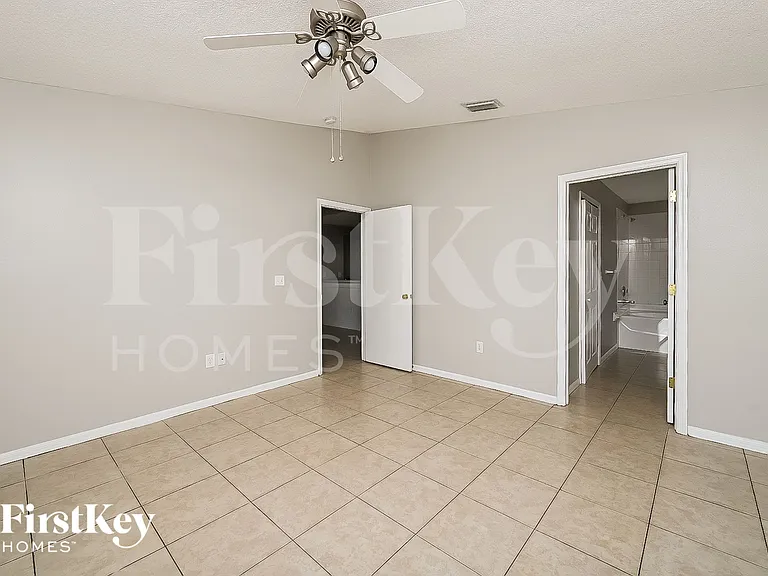1523 Birchstone Ave — Photo 10