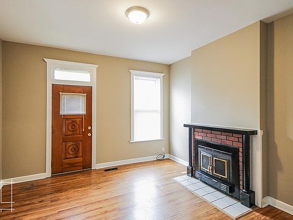 3rd image of 96 Price Ave #96