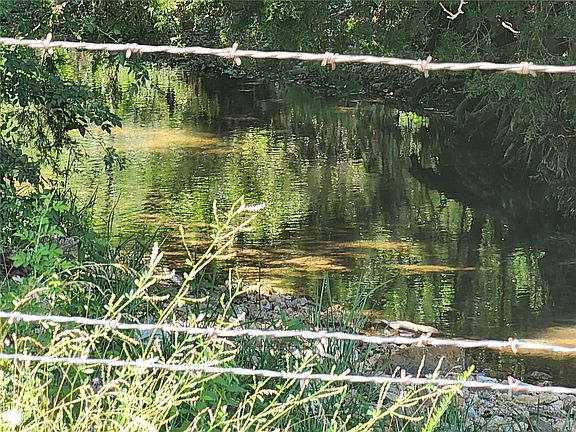 5th image of 16695 Lebanon Rd