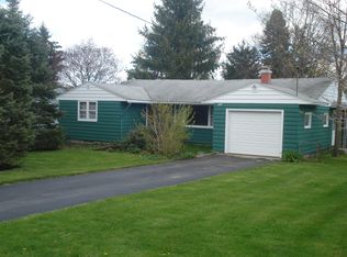 109 Overlook Dr, Baldwinsville, NY 13027