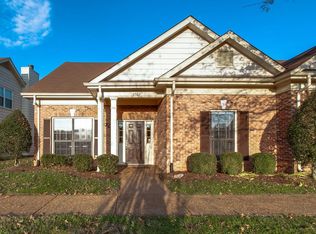 8563 Sawyer Brown Rd, Nashville, TN 37221